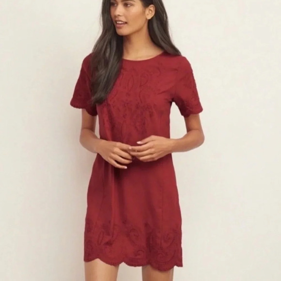 Abercrombie and Fitch Embroidered Shift Dress - Picture 1 of 7